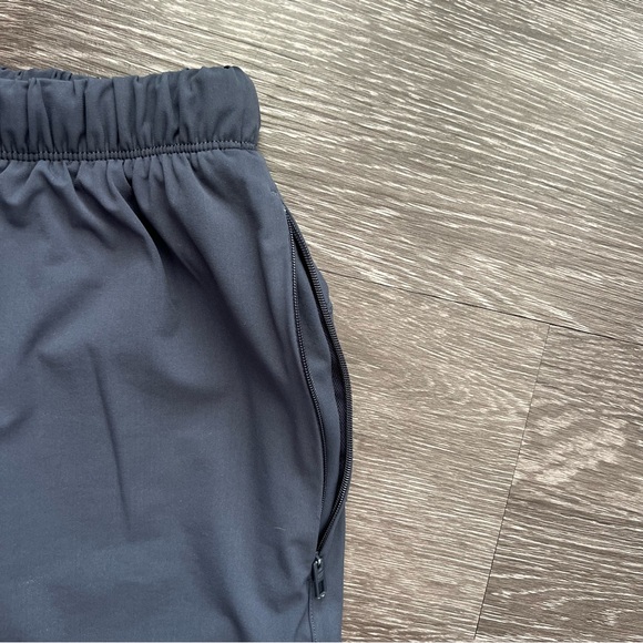 Fabletics One Athletic Shorts - Picture 4 of 7